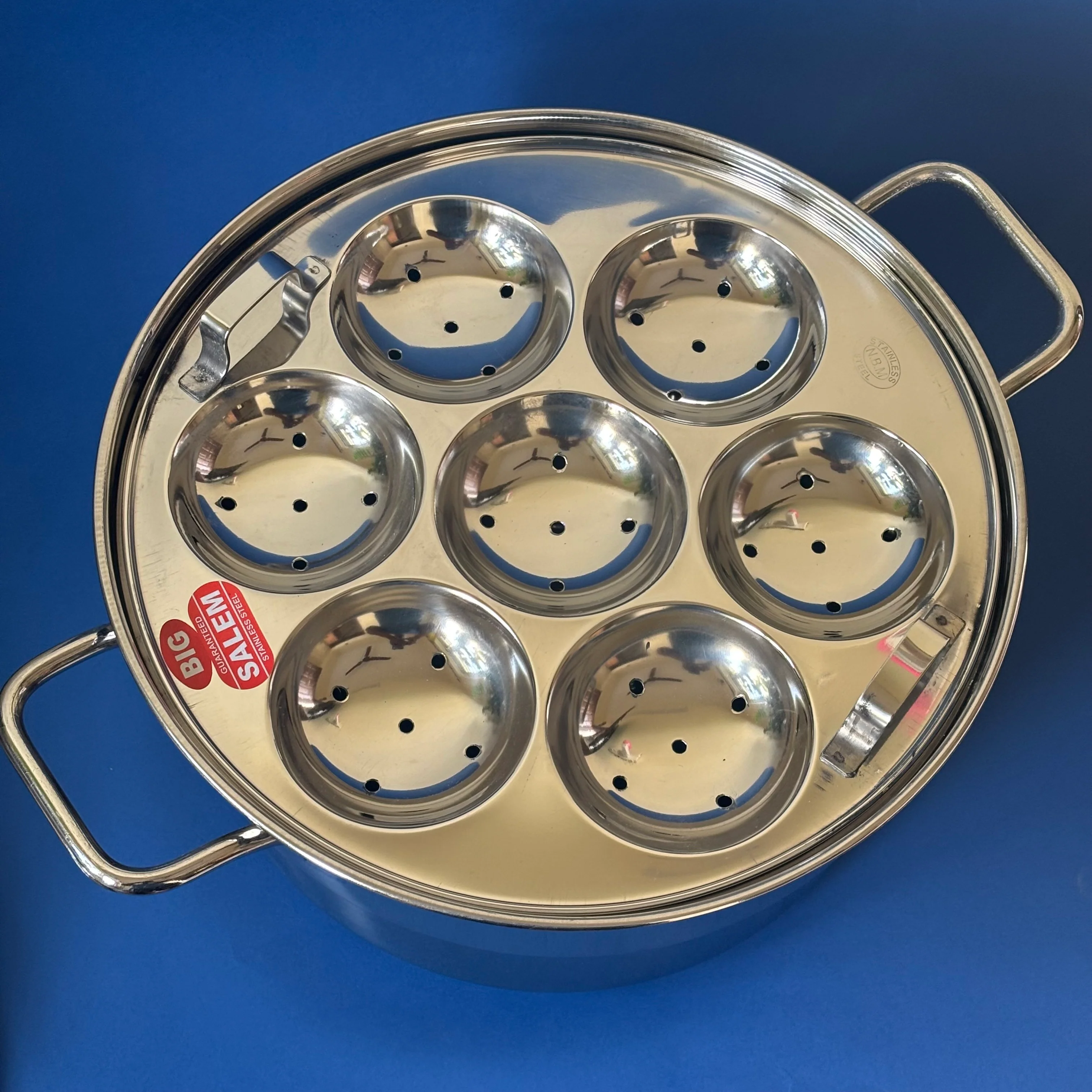 14 Idli Pot with Handle | Idli Maker Big (14 Idlis) - Induction Compatible - Image 3