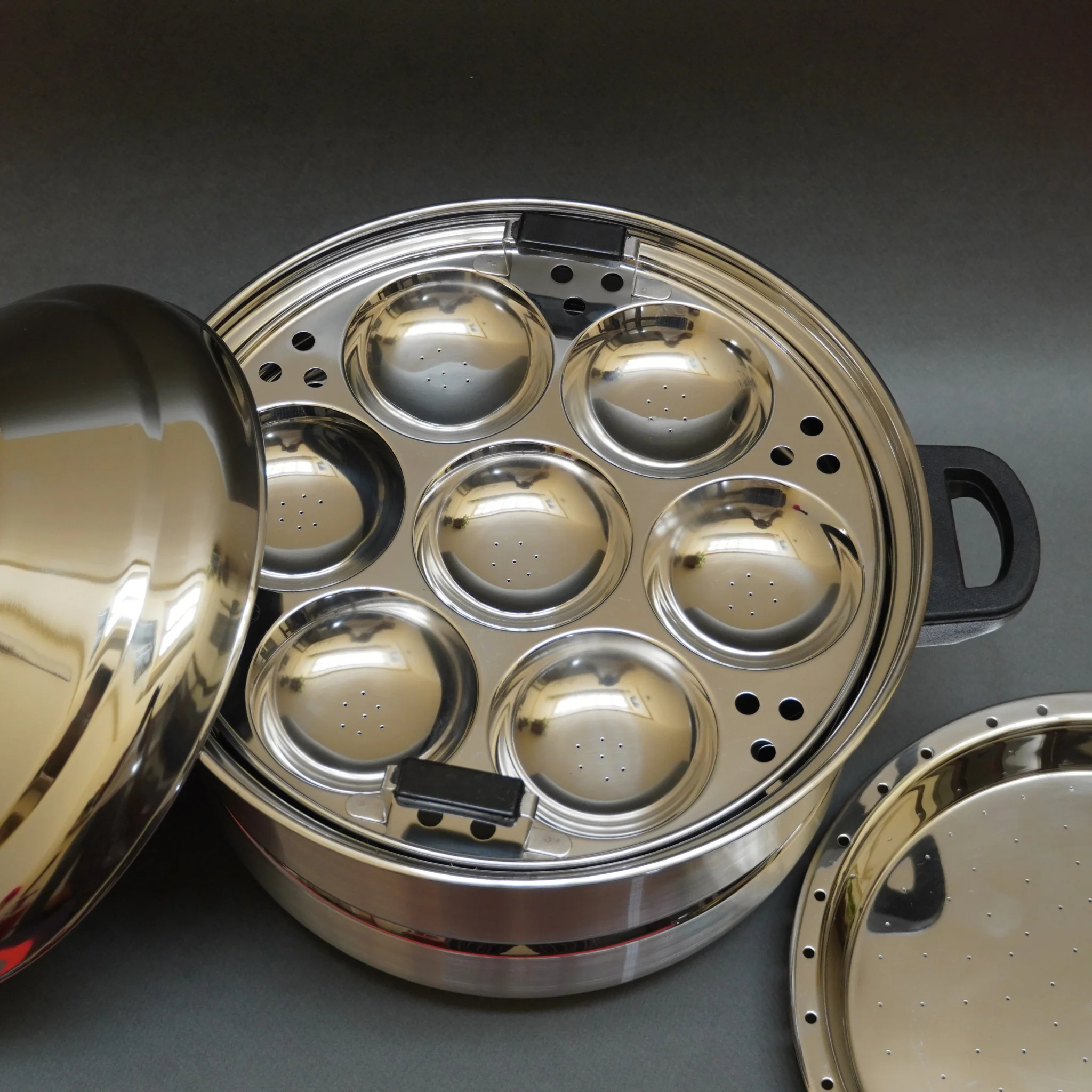 21 Idli Pot with Steamer Plate - Stainless Steel - Image 3