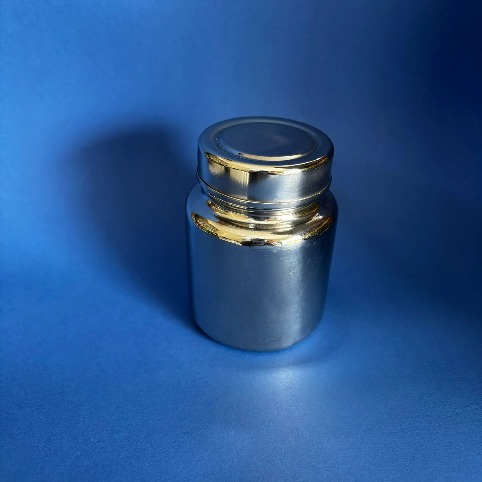 Horlicks bottle in stainless steel - Image 4