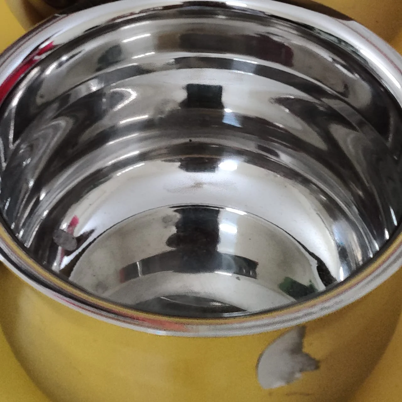 Karaikudi Deluxe Serving Bowl Set of 3 - Image 3