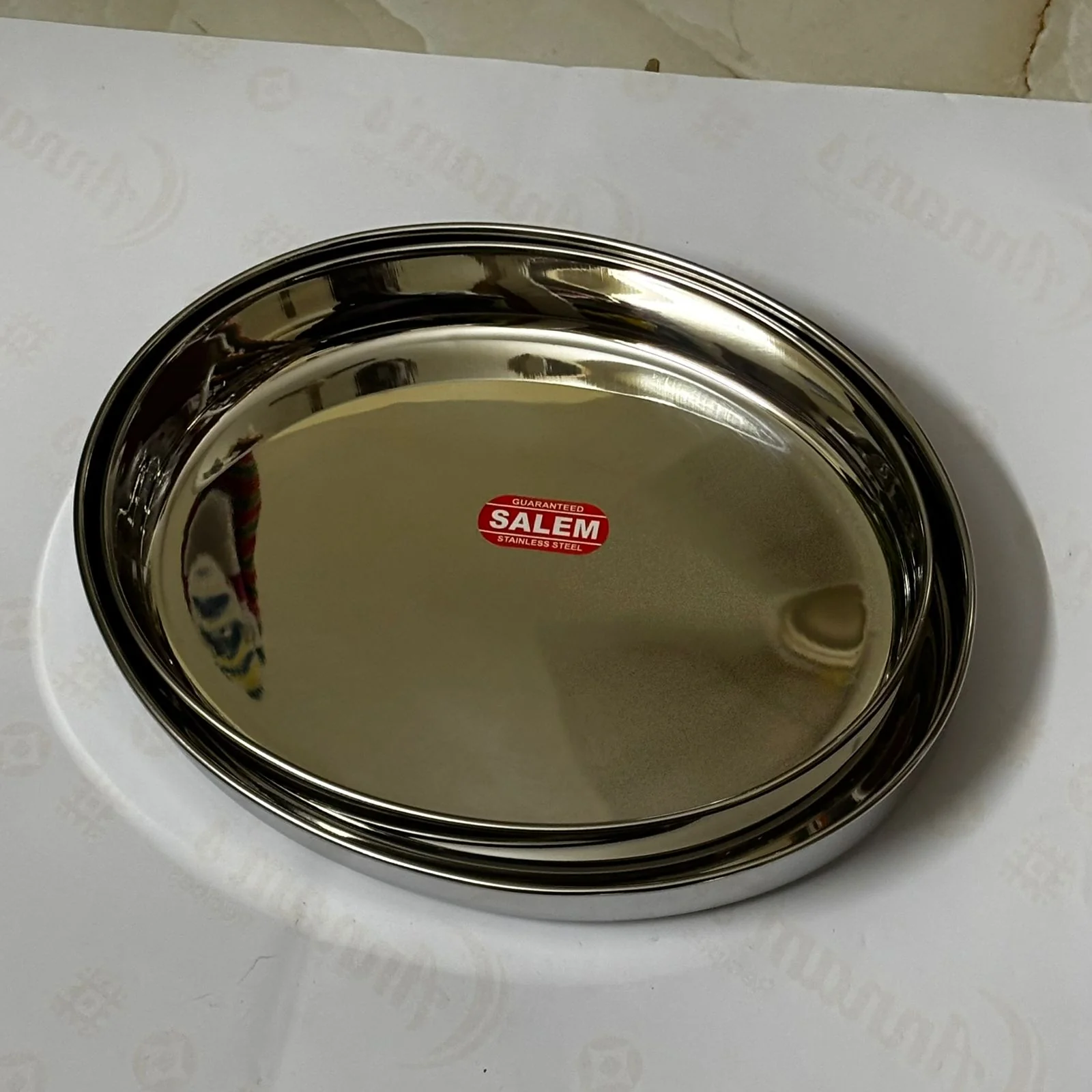 Oval Lunch  plate In Stainless Steel - Image 4