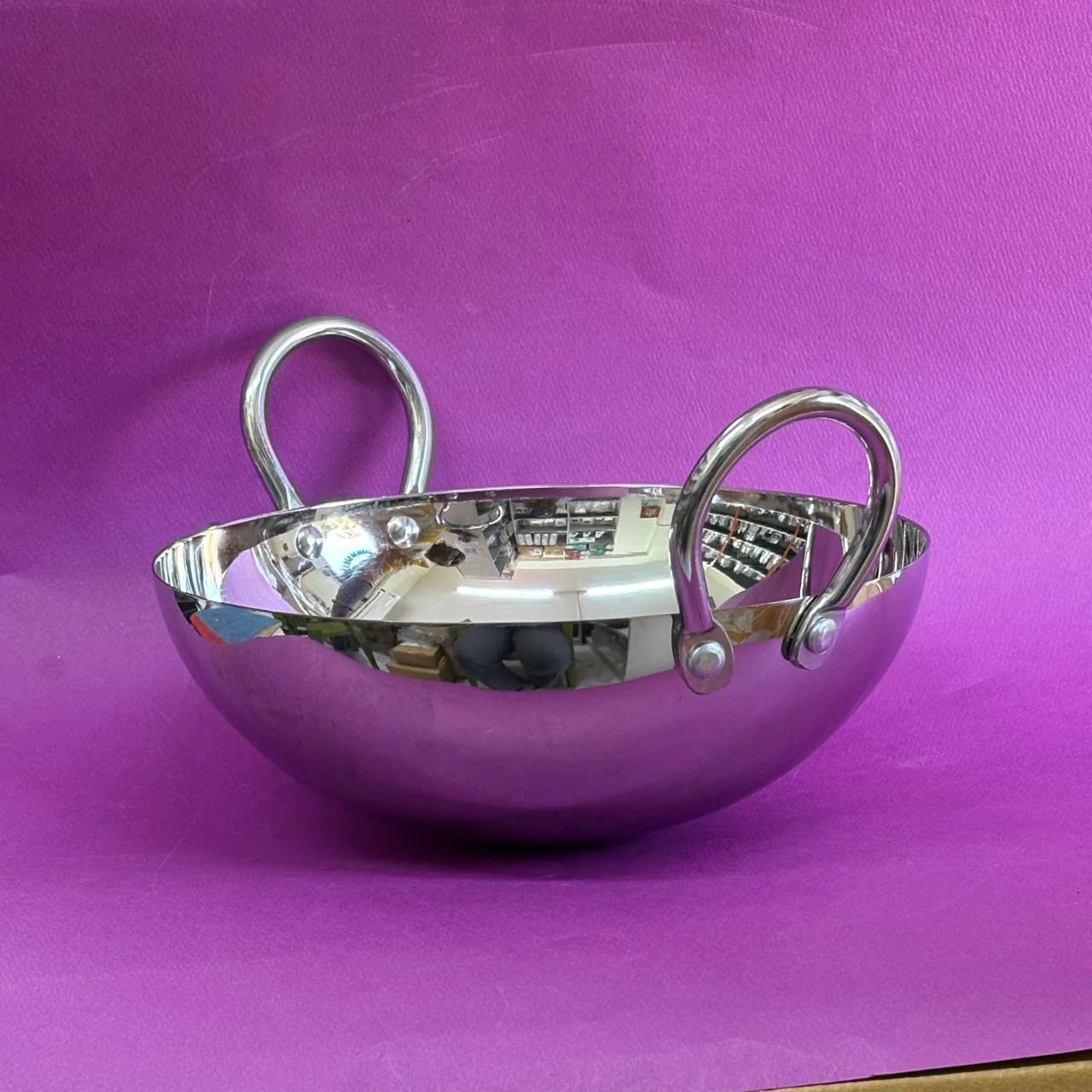 Round bottom, deep Kadai in stainless steel - Image 4