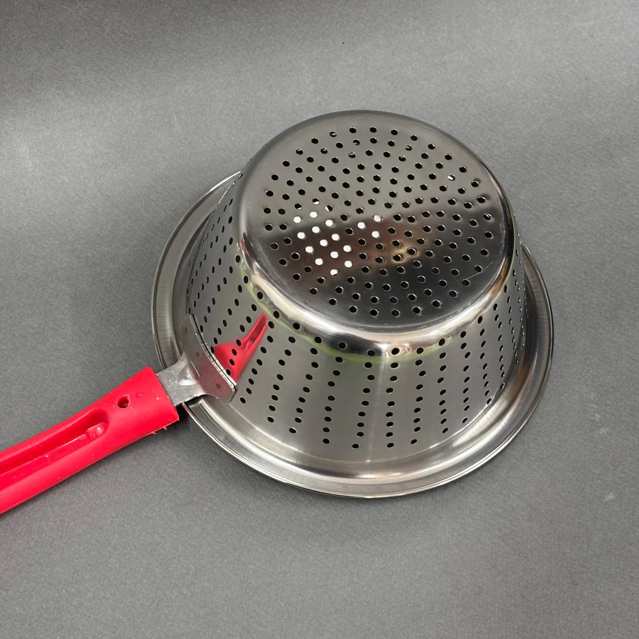 Stainless Steel Vegetable Strainer with Plastic Handle - Image 2